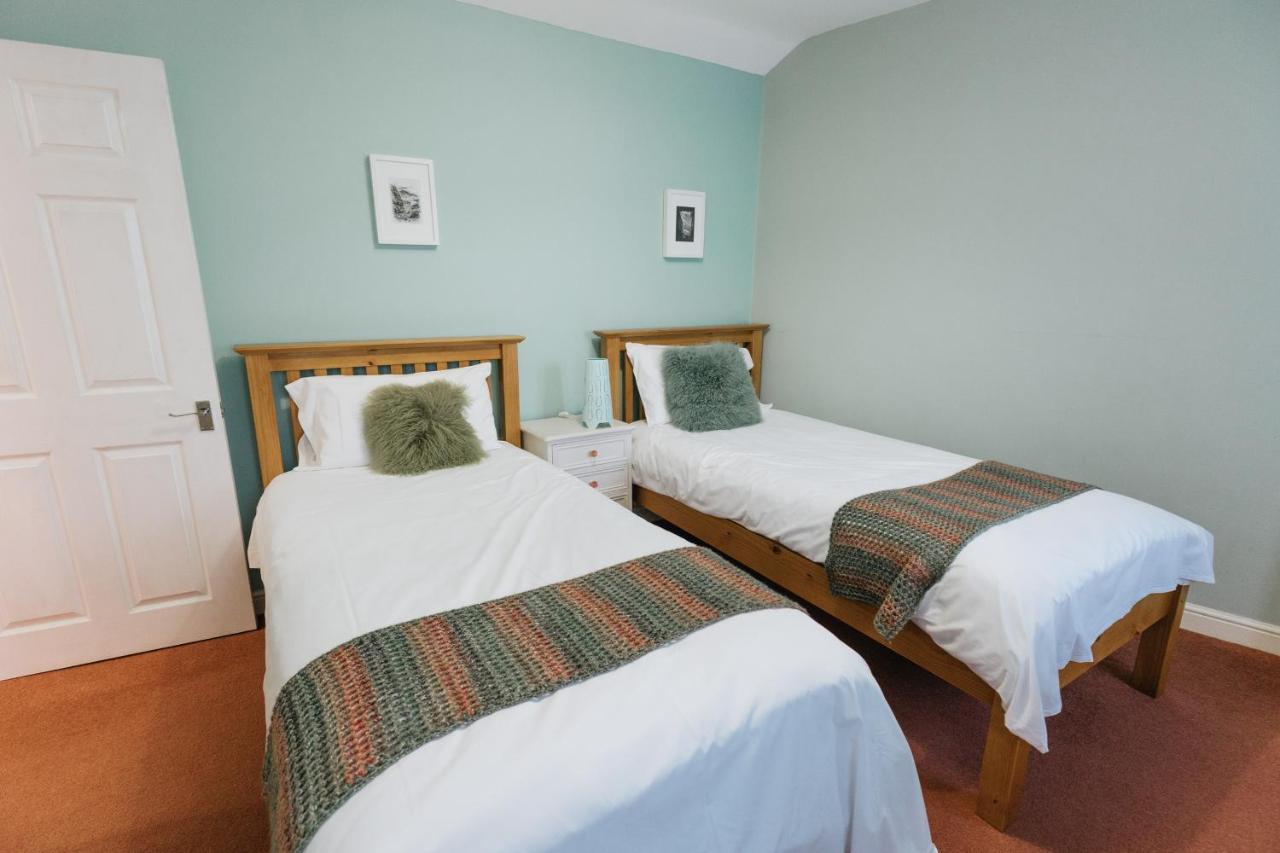 Gwynant Bach - Cosy 2 Bed Bungalow Cottage In Snowdonia National Park, Conwy, North Wales Bagian luar foto