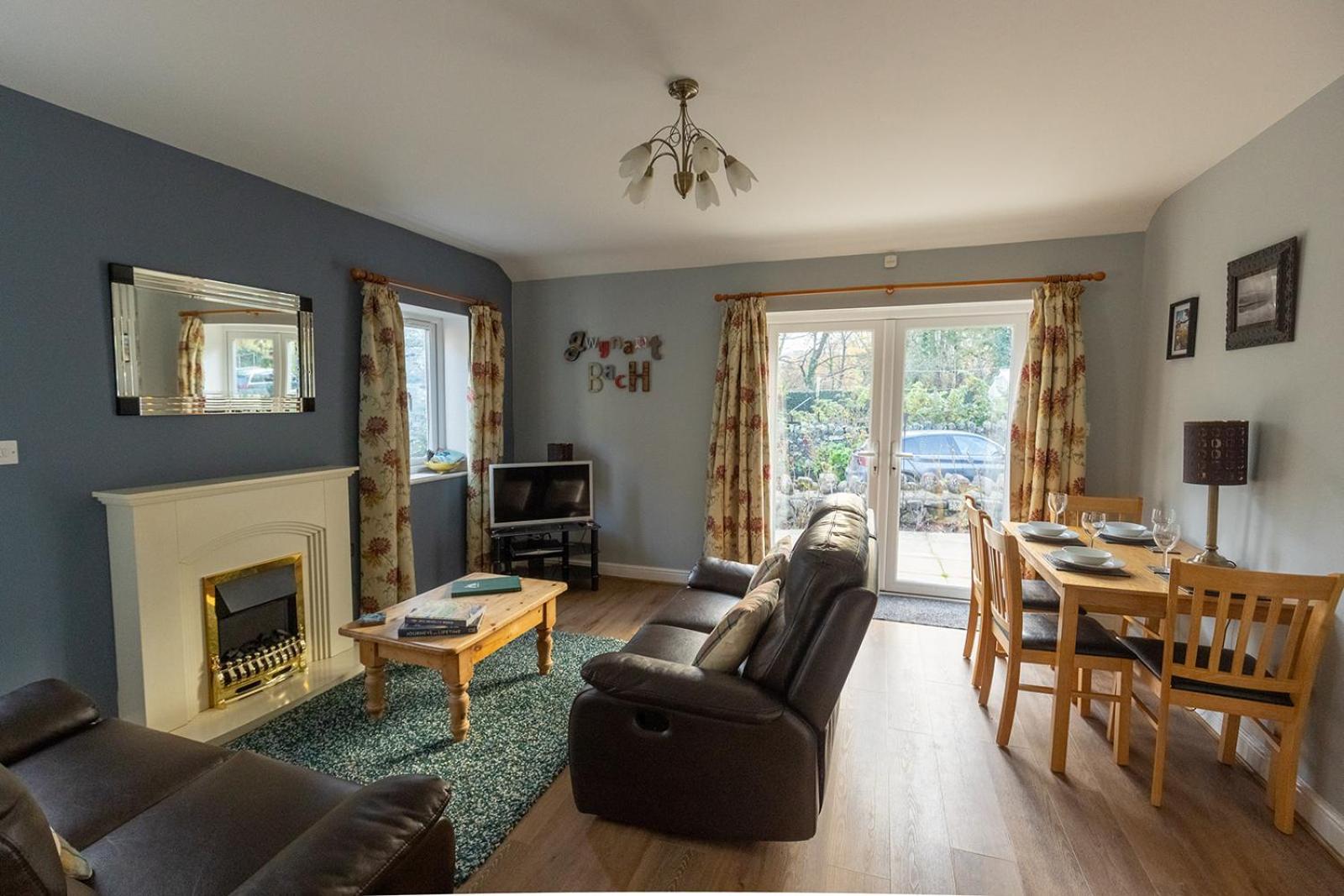 Gwynant Bach - Cosy 2 Bed Bungalow Cottage In Snowdonia National Park, Conwy, North Wales Bagian luar foto